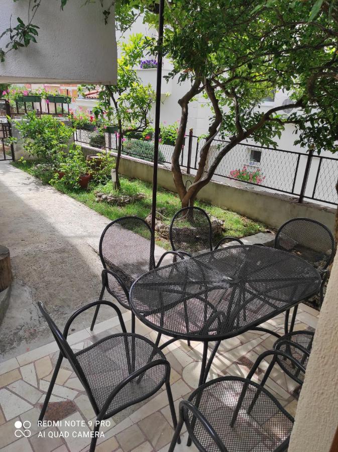 Apartment Topic Baska Voda Exterior photo