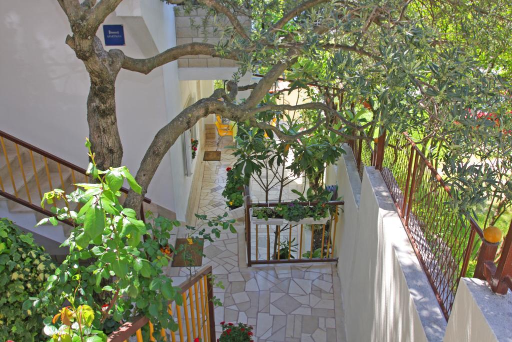 Apartment Topic Baska Voda Exterior photo